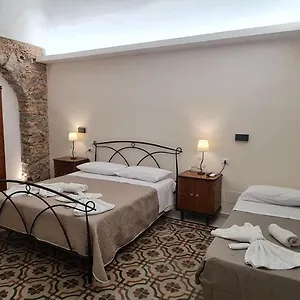 Sikeliafourrooms Affittacamere Catania